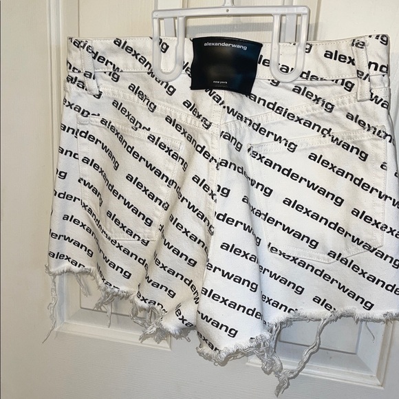 Alexander Wang Black and White Logo Denim Shorts - Picture 4 of 6